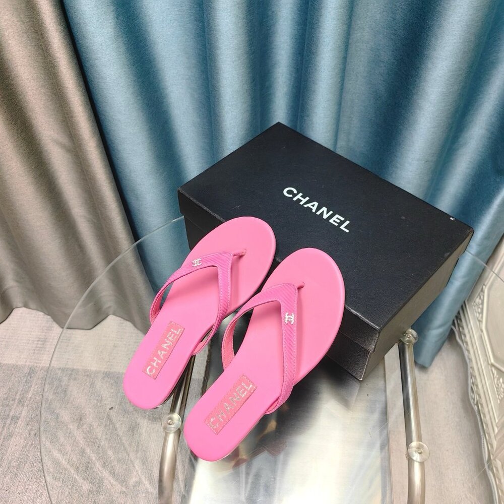 Chanel flip flop sandals - Picture 8 of 9